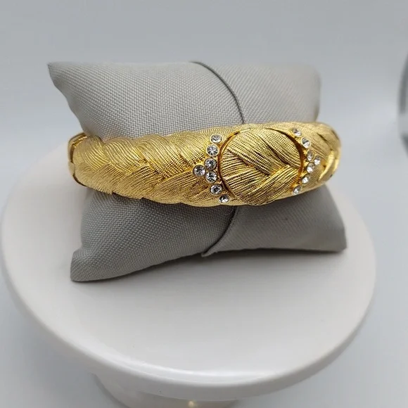 Camrose & Kross JBK Goldtone Rhinestine Hinged Cuff Bracelet w/ Locket, VGC. - Picture 3 of 16